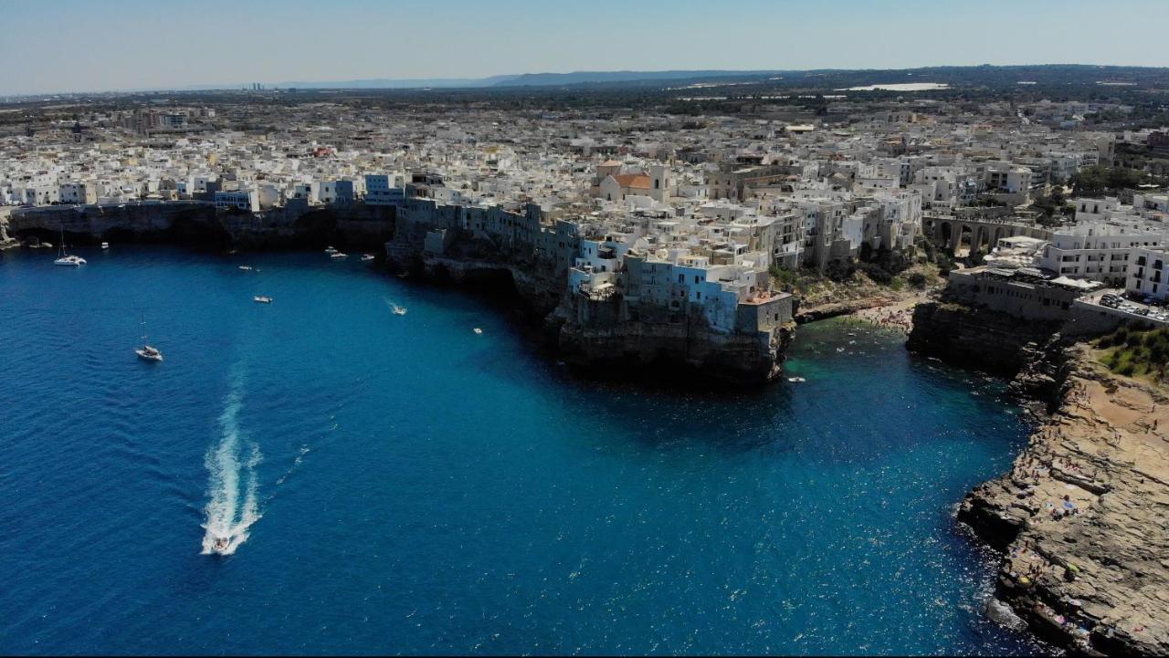 Io, Te E Il Mare Hotel Полиняно а Маре Екстериор снимка